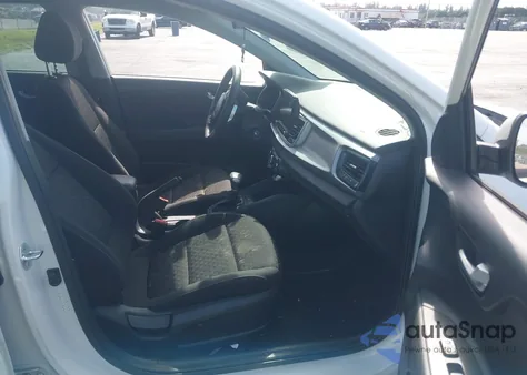 2023 Kia Rio S z USA, uszkodzony, nr VIN 3KPA24AD9PE575982